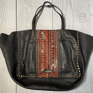 VALENTINO GARAVANI - Rare Rockstudded Weekender Tote